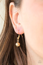 Load image into Gallery viewer, Paparazzi Accessories High-Stakes FAME - Gold Necklace