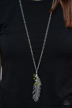 Load image into Gallery viewer, Paparazzi Accessories Feather Flair - Green Necklace
