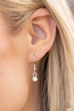 Load image into Gallery viewer, Paparazzi Accessories Extragalactic Extravagance - Multi