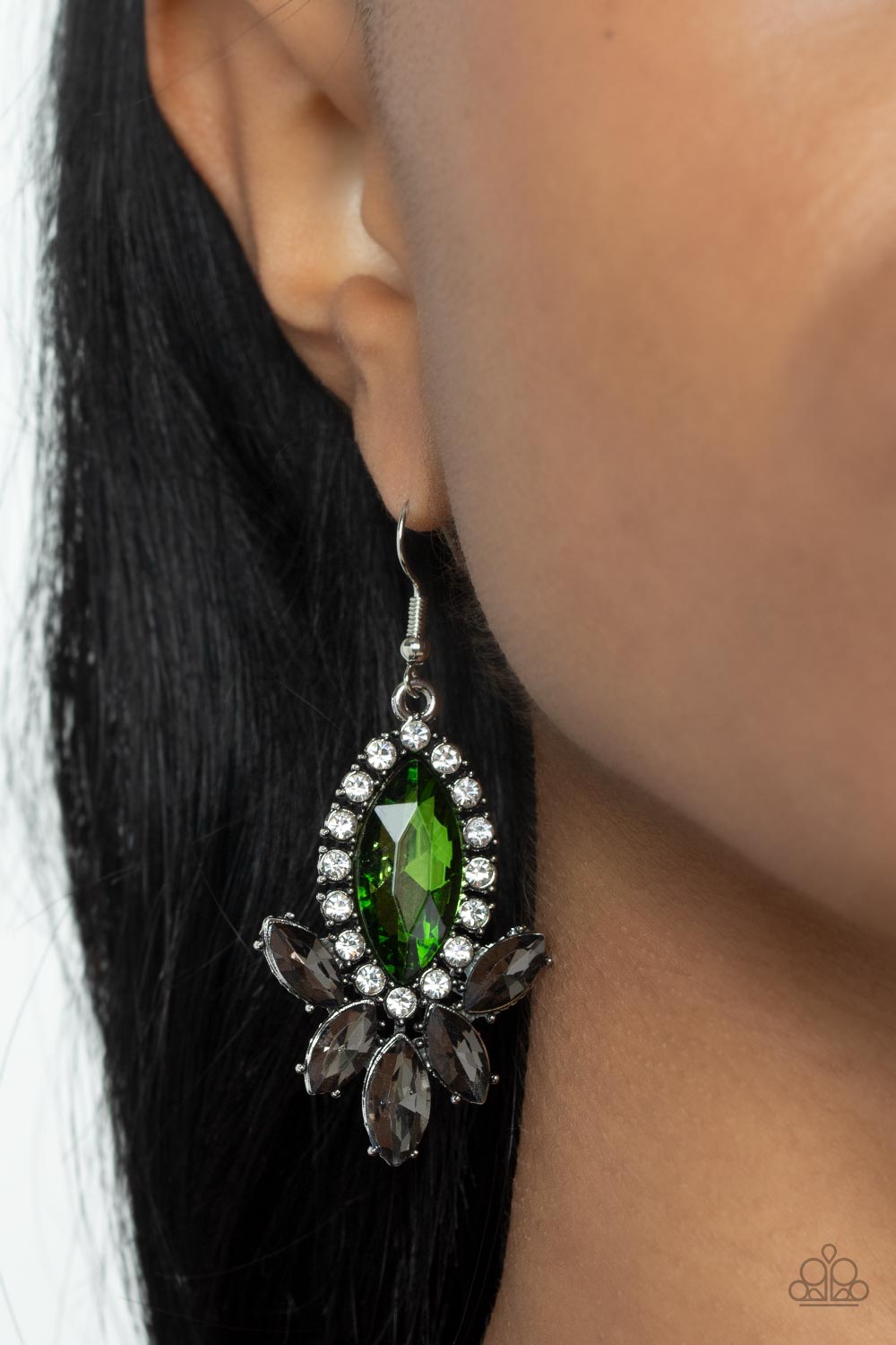 Paparazzi Accessories-Serving Up Sparkle - Green